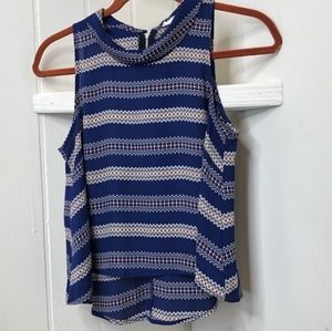 Lush Hi-Lo Sleeveless Collared Top w/Back zipper